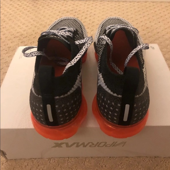 ✔️ Nike✔️ Air Vapormax Fk 2 Shoes ~ various sizes - Picture 4 of 7